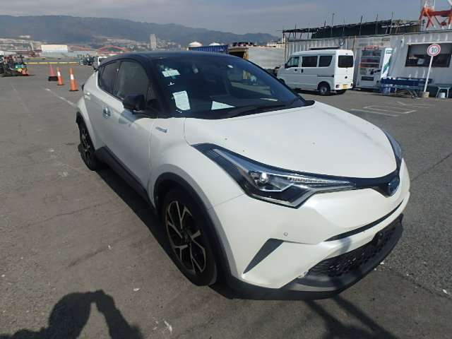 Toyota C-HR 2018 Pearl