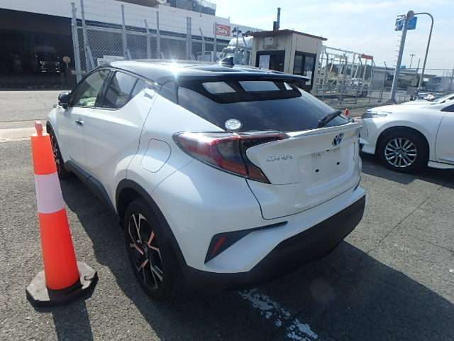 Toyota C-HR 2018 Pearl