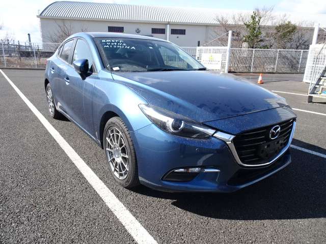 Mazda Axela 2018 Blue