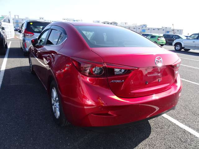 Mazda Axela 2019 Red