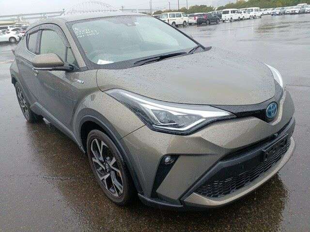 Toyota CHR 2019 New Olive