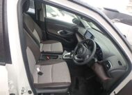 253M Toyota Yaris Cross 2022 Pearl 2 Tone