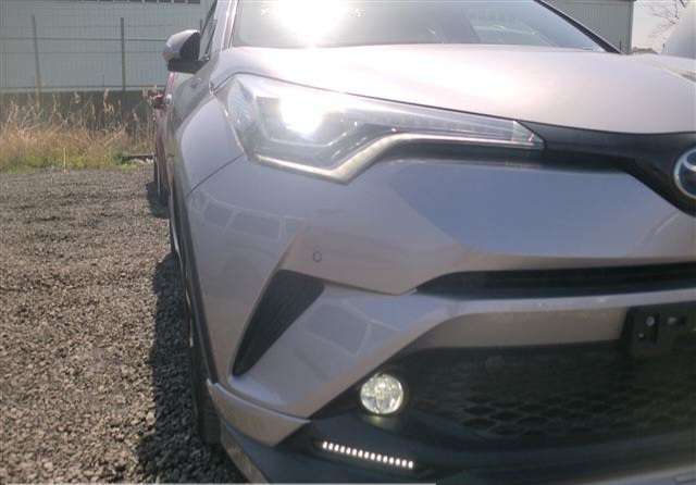 267A Toyota CHR 2018 Grey