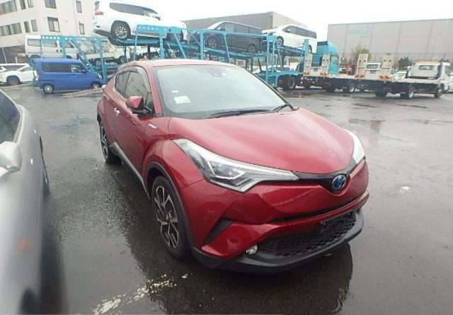 276A Toyota CHR 2018 Red Wine