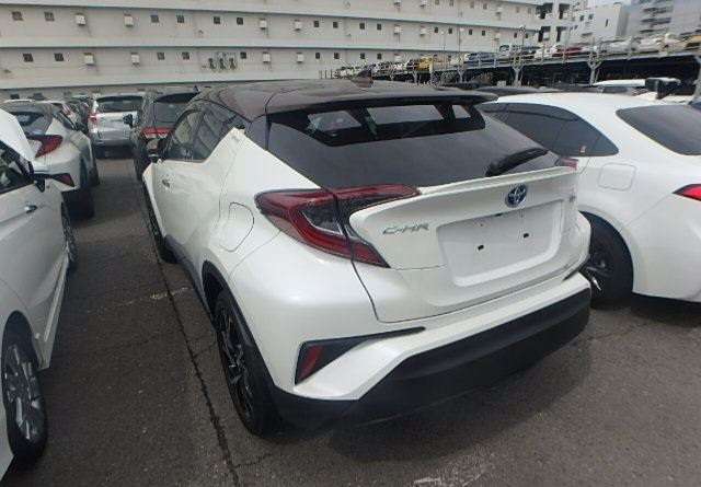 277A Toyot CHR 18 Pearl 2 Tone