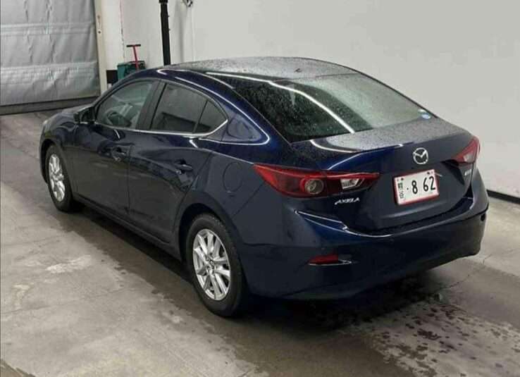 Mazda Axela 2018 Cosmic Blue